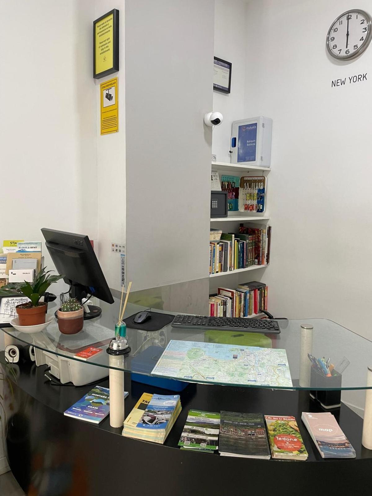 Downtown River Hostel San Sebastián Zewnętrze zdjęcie